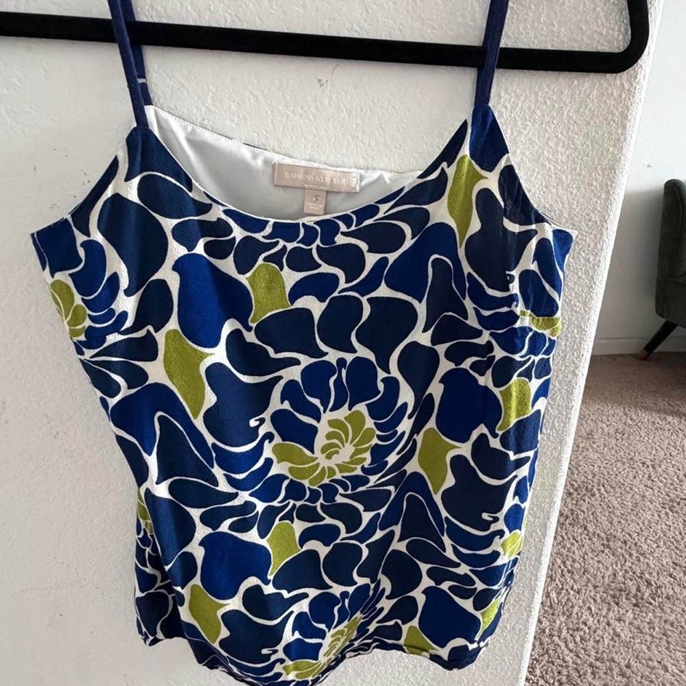 Banana Republic Blue, White & Green Floral Camisole